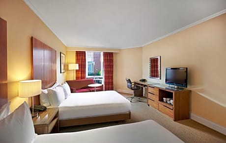 DOUBLE DOUBLE GUEST ROOM