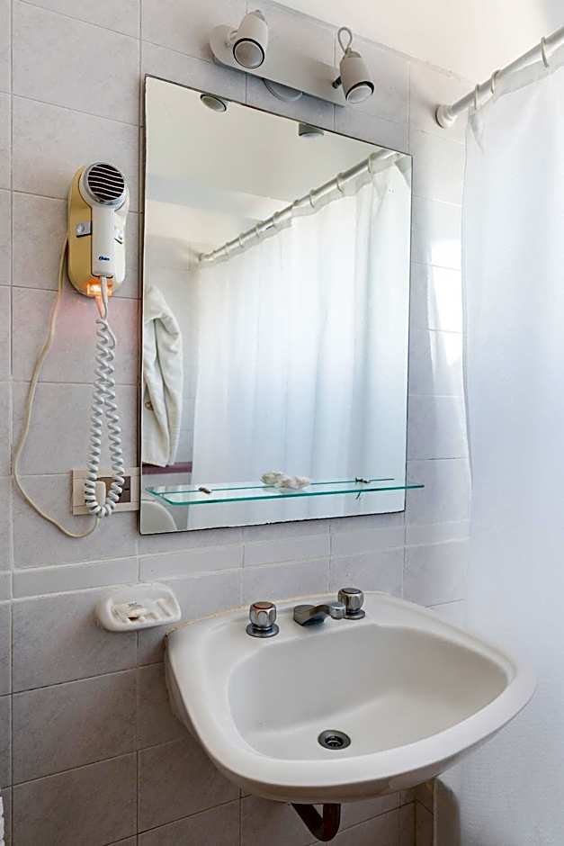 Bristol Apart Hotel