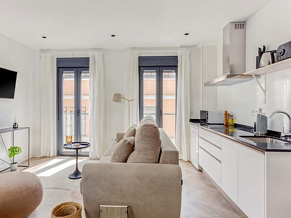 Limehome Málaga Calle Ancha del Carmen - Digital Access