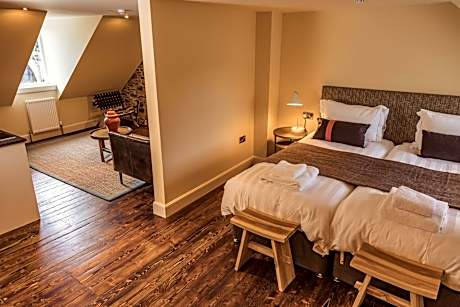 Suite with River View