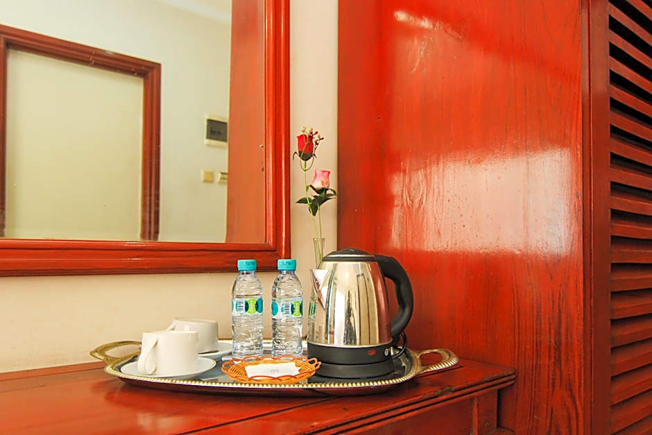 Urbanview Hotel Pasah Asi Gubeng by RedDoorz – Surabaja, IL