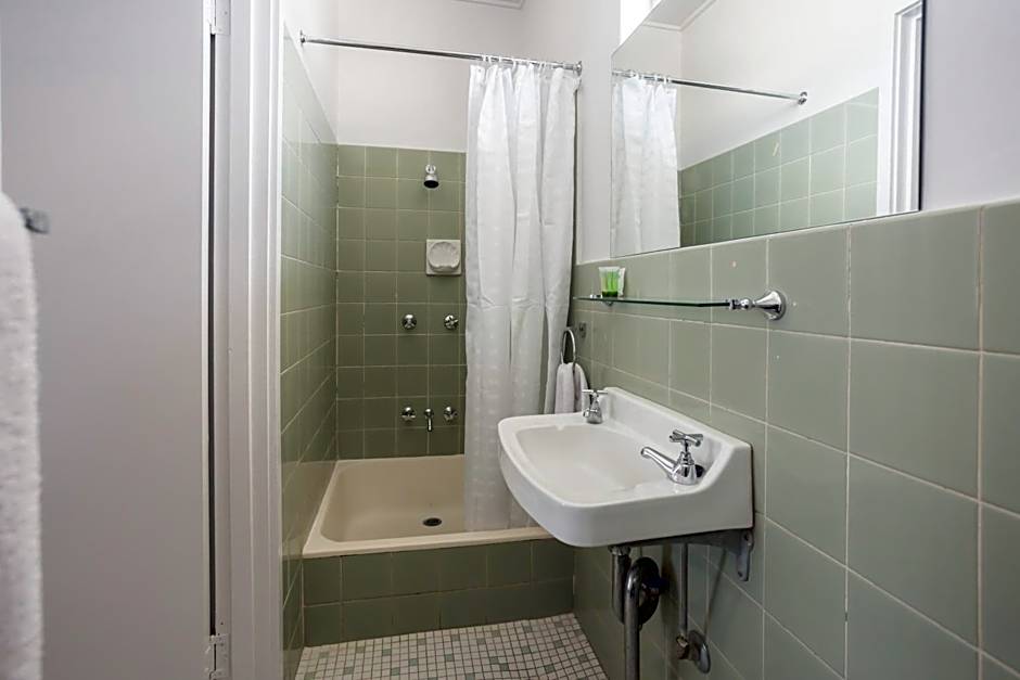 Nightcap at Emerald Star Hotel