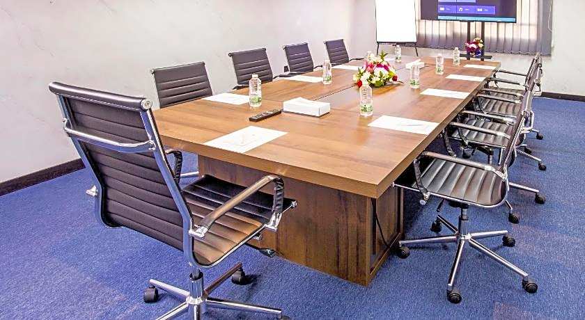 Best Western Premier Muscat