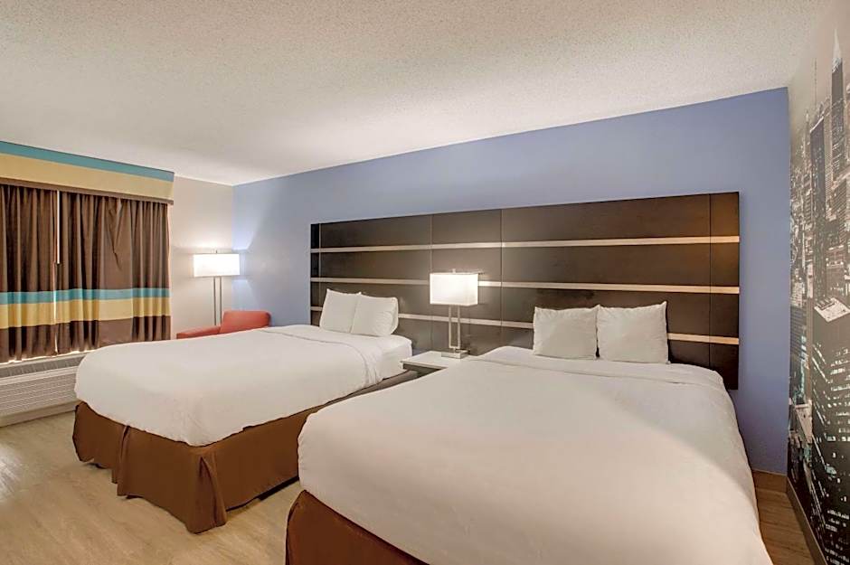 Clarion Pointe Atlanta Airport College Park