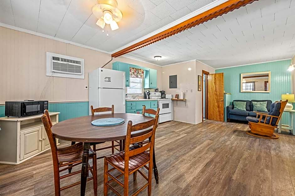 Oceanside Court by KEES Vacations