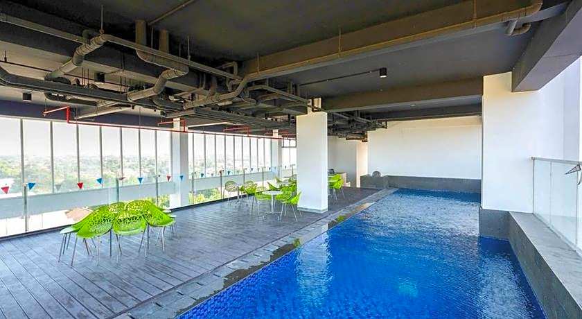 RedDoorz Apartment near Exit Toll Colomadu