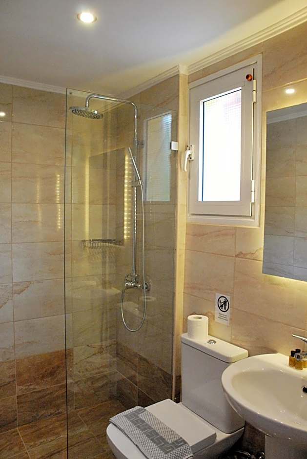 Stefanosplace ApartHotel Sea View