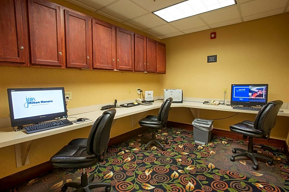 Hampton Inn By Hilton & Suites Dayton-Airport