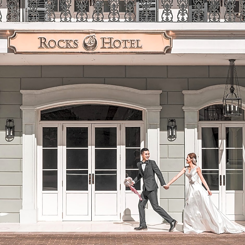 Rocks Hotel