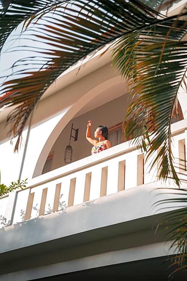 MAHALONA BALI STAY