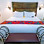 El Encanto Inn & Suites