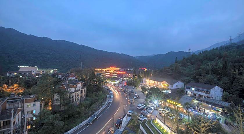 Holiday Inn Express Emei Qiliping By IHG