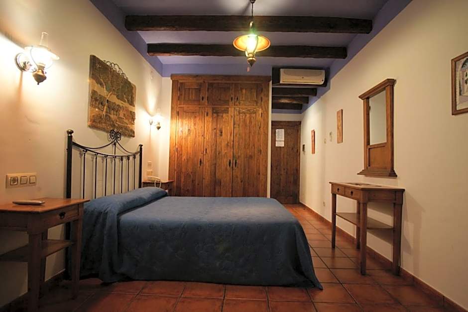 Hotel Rural Almazara