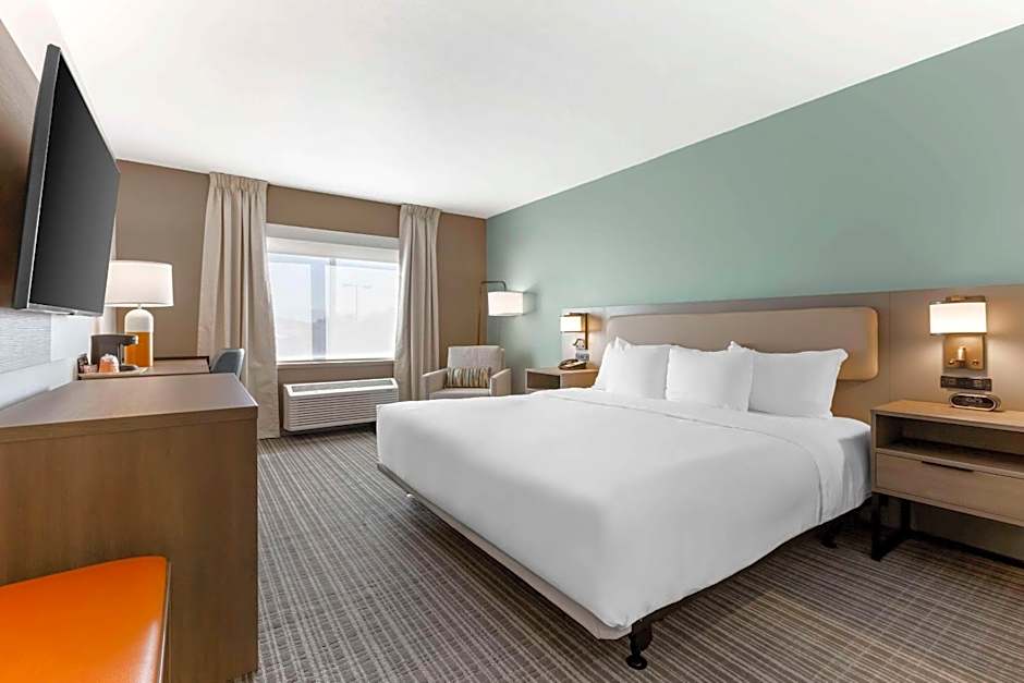 Comfort Suites At Tucson Mall