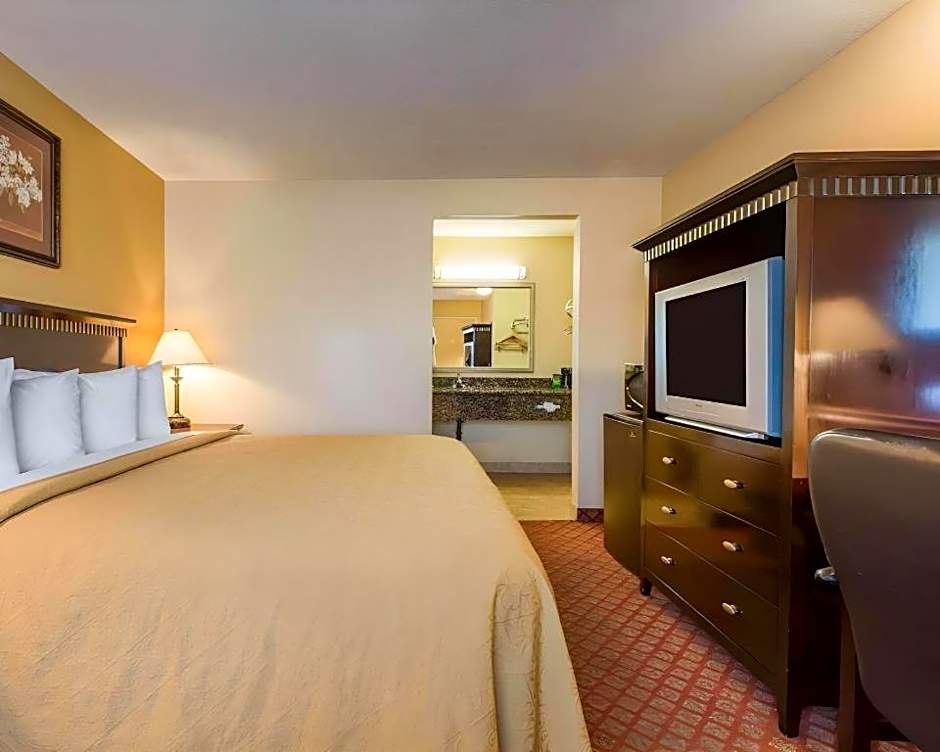 Quality Inn San Bernardino - Loma Linda