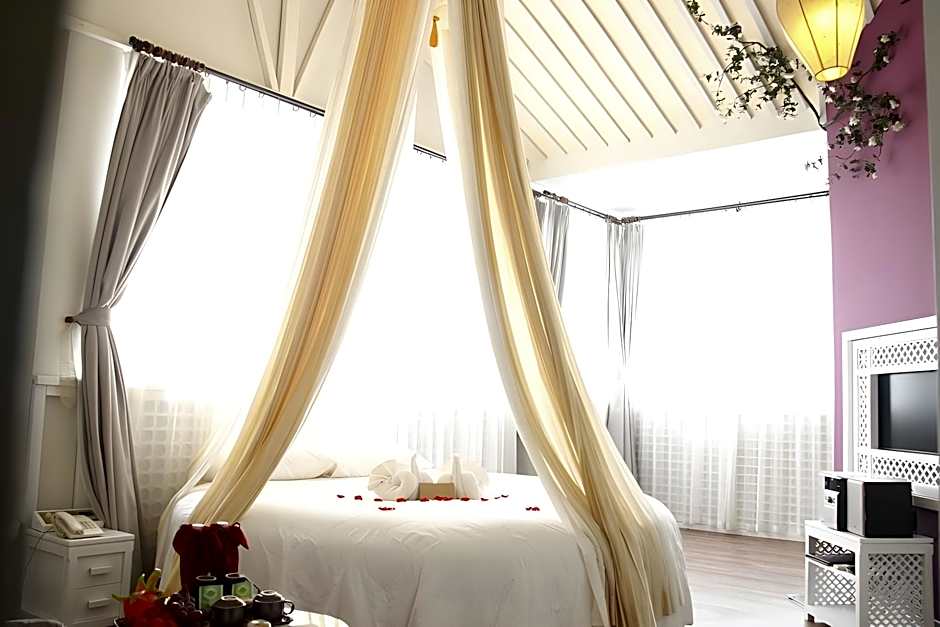 Orchid Hotel Hue