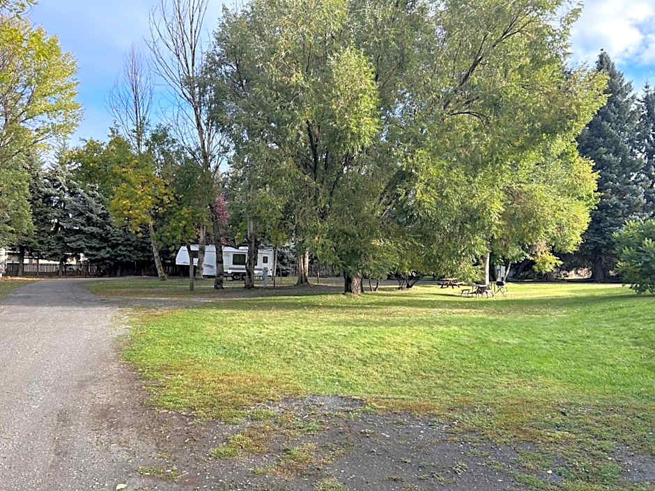 The Idaho Lodge & RV Park