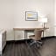 Holiday Inn & Suites Bothell an IHG Hotel