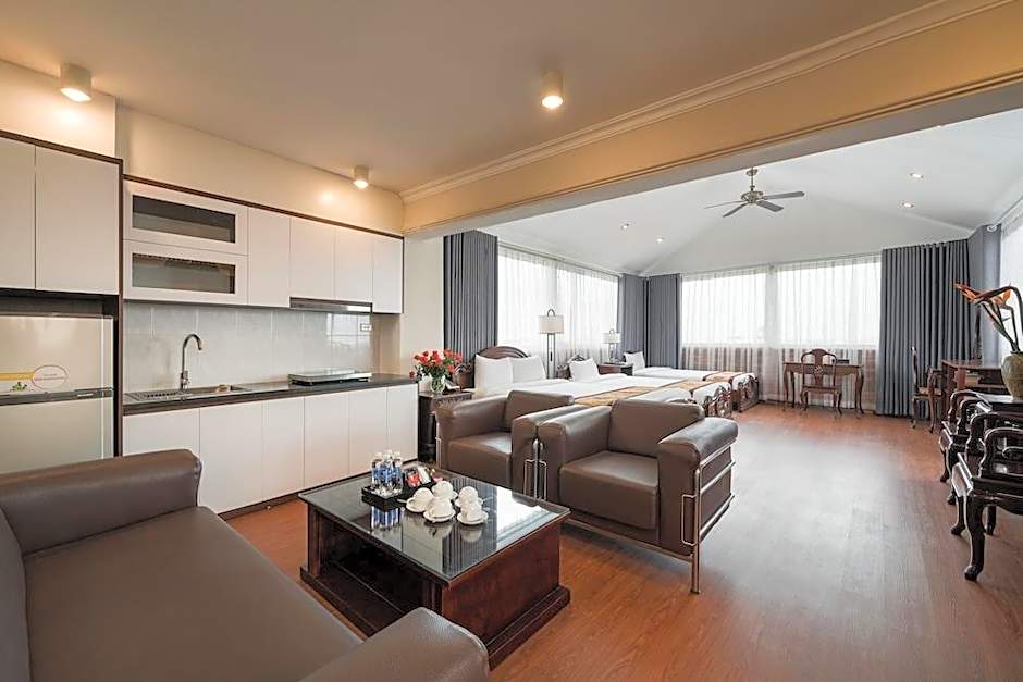 Hanoi Little Town Hotel