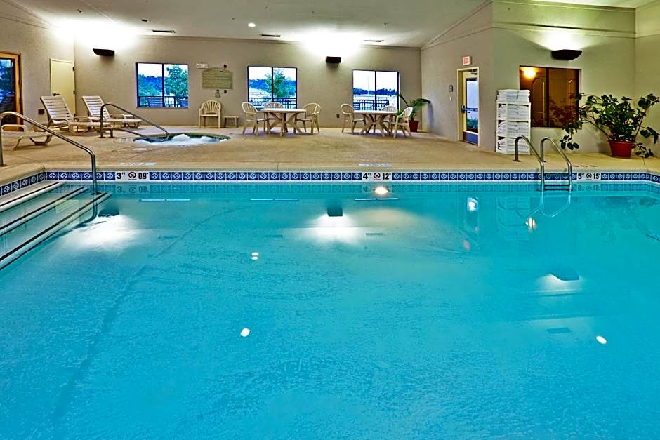 Holiday Inn Express Hotel & Suites Muskogee By IHG