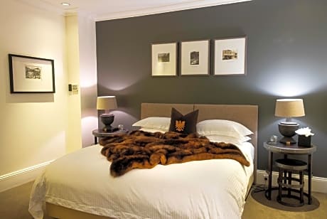 Accessible 1 Bedroom Suite