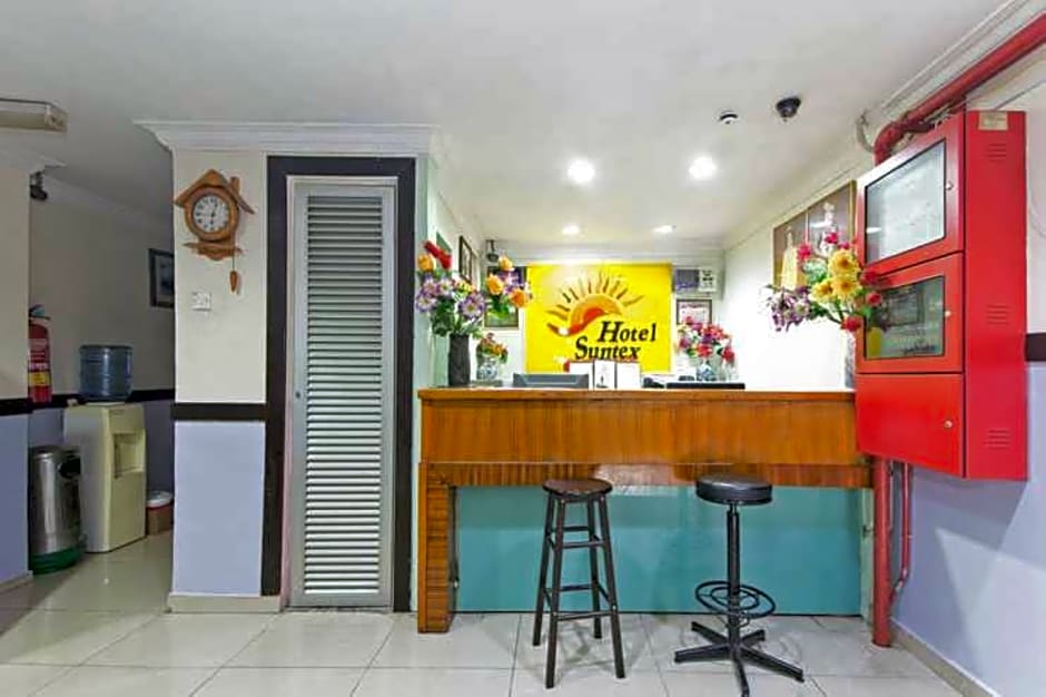 OYO 90118 Suntex Hotel