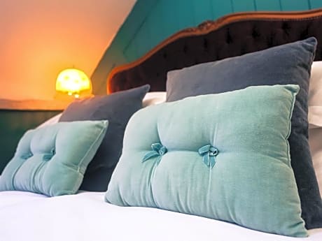 Dotty's Boutique B&B