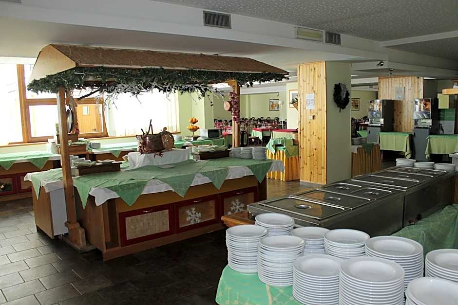 La Trinitè Monboso Hotel