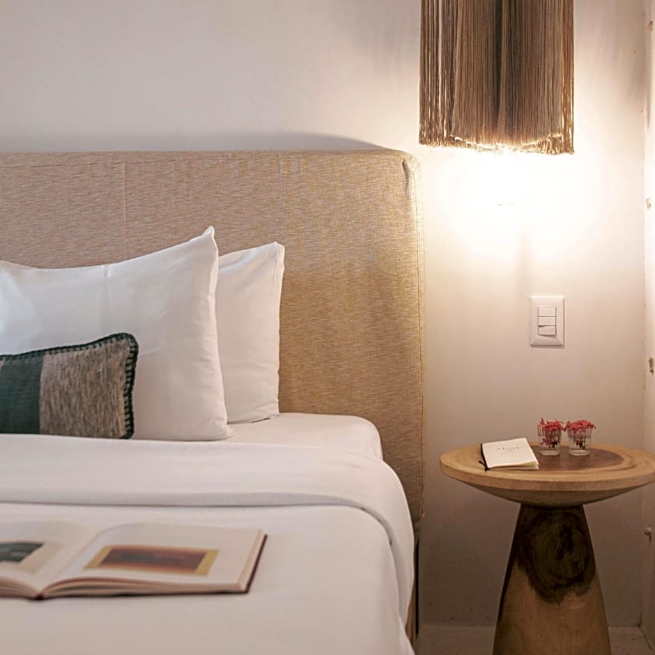 Ser Casasandra Boutique Hotel                                                                    