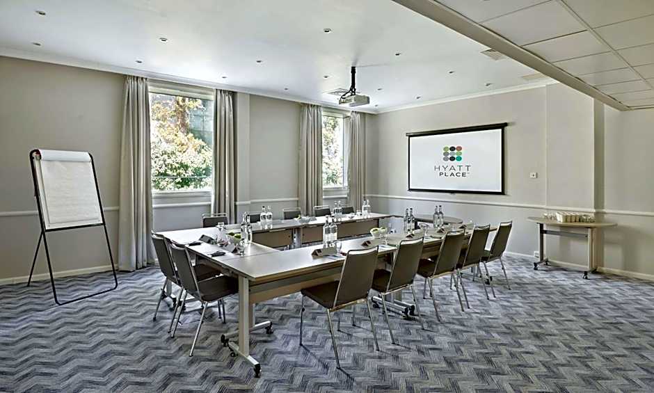 Hyatt Place London Heathrow Airport