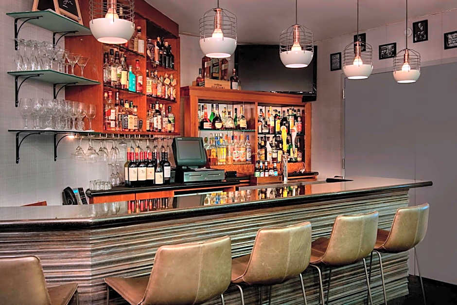 Four Points By Sheraton Manhattan Soho Village