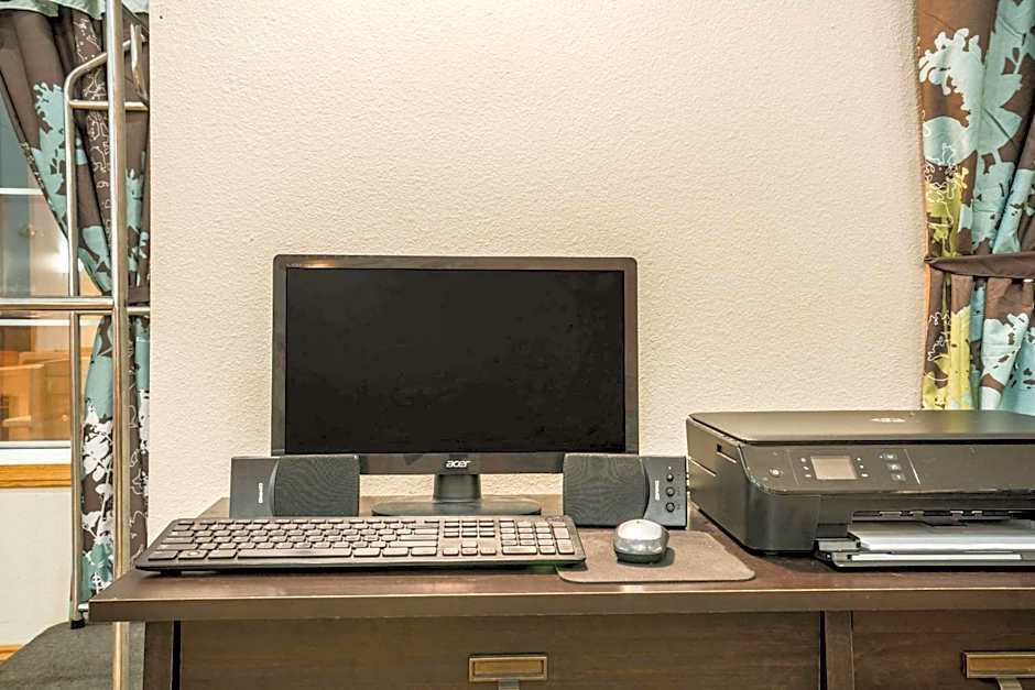 Baymont by Wyndham Albany