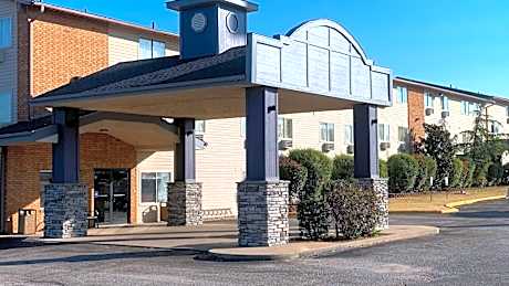 Brentwood Inn Clinton