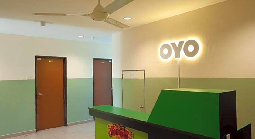 OYO 89487 Space Hotel