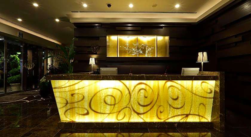 Centurion Hotel Grand Akasakamitsuke Station