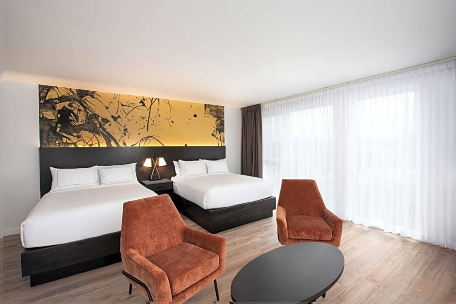 Holman Riverfront Park Hotel Salem, Tapestry by Hilton