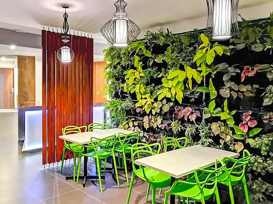 Foresta Hotel