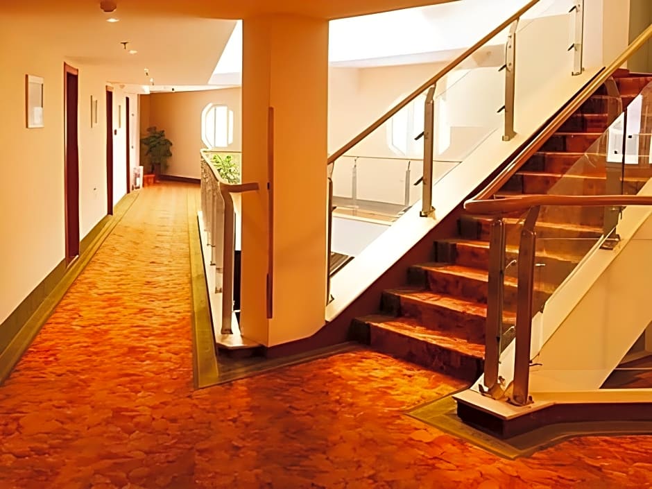 GreenTree Inn Zaozhuang Taishan Road Shituanxiao Express Hotel