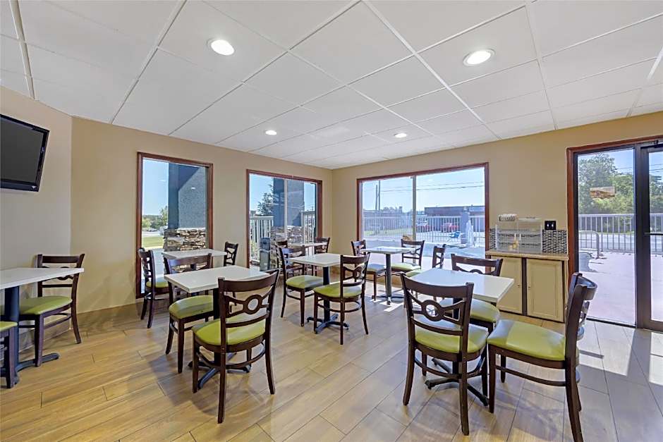 Best Western Fairwinds Inn