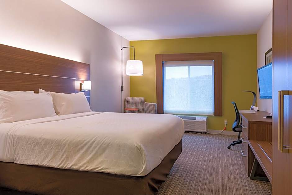 Holiday Inn Express Branford-New Haven By IHG