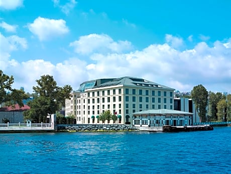 Shangri-La Bosphorus, Istanbul