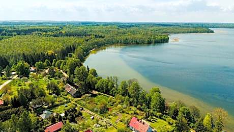 Apartamenty Fuleda nad jeziorem Dobskim Mazury Holiday