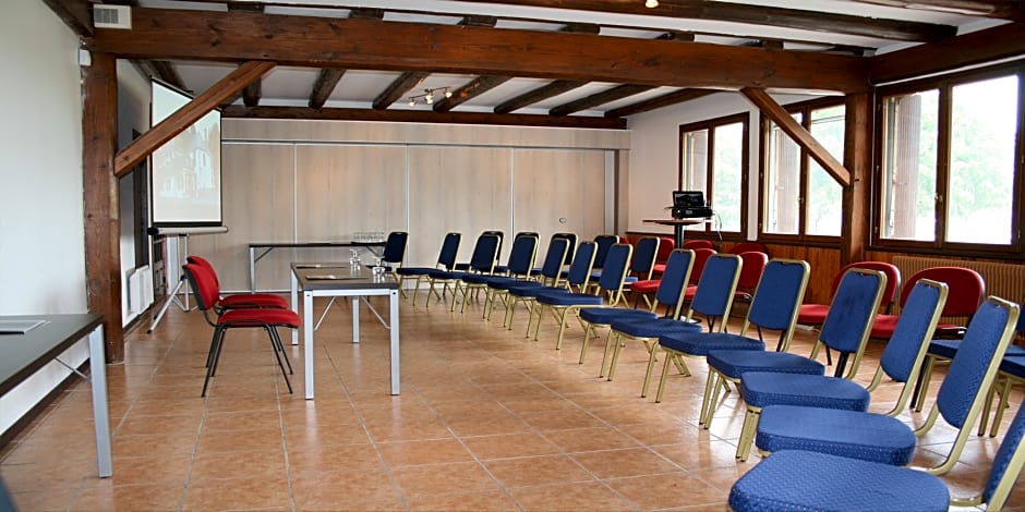 Auberge de la Petite Ferme, Super-Besse Est, The Originals Relais