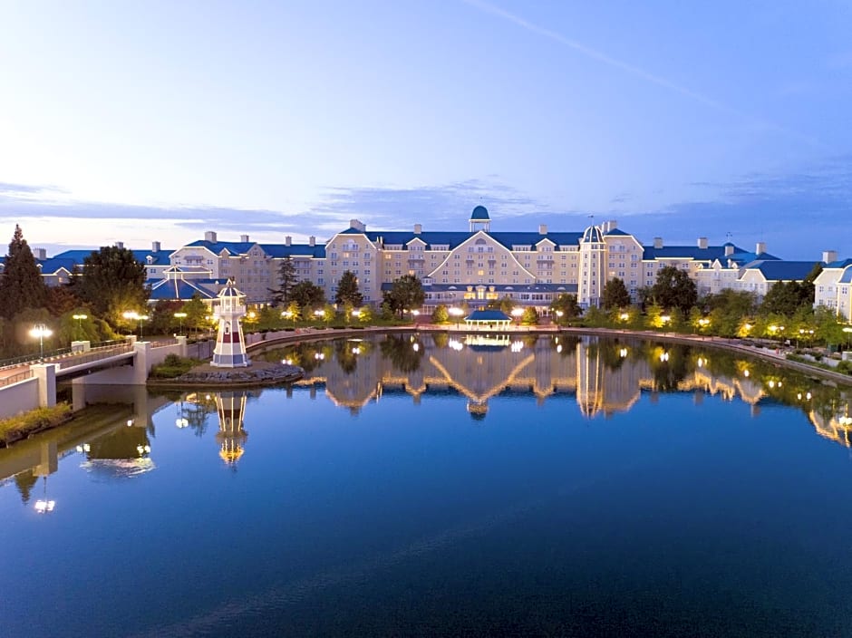 Disney Newport Bay Club