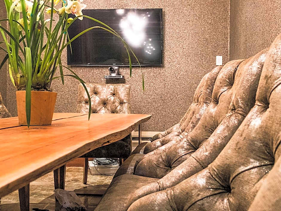 Kimberley Anne Hotel