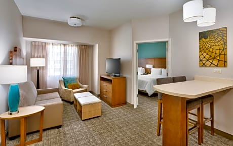 Two-Bedroom Suite