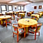 Plaza Inn Week Inn