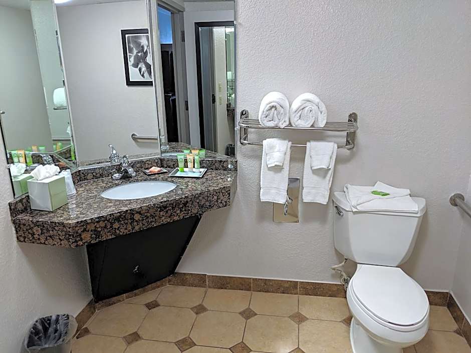 Wyndham Garden Charlotte Airport Southeast