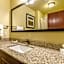 Cobblestone Hotel & Suites - McCook