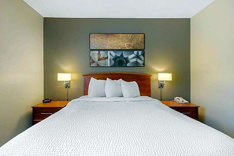 Suburban Extended Stay Hotel Birmingham